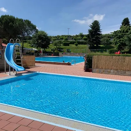 Piscina San Lorenzo Bed & Breakfast Santhià