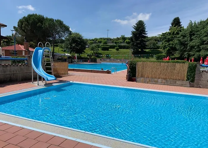 Piscina San Lorenzo Bed & Breakfast Santhià